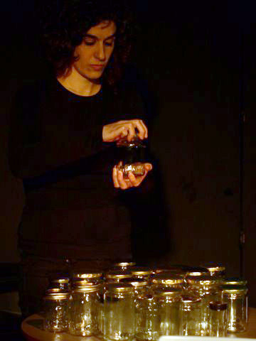 Rachel Echenberg: <em>Belfast laugh</em>, opens all jars, 2010, performance shot, <em>CHAOS</em>; photo Jordan Hutchings; courtesy CHAOS” width=”320″><br /><br>
<div class=
